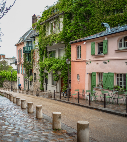 Au Lapin Agile: Montmartre’s Enduring Cabaret